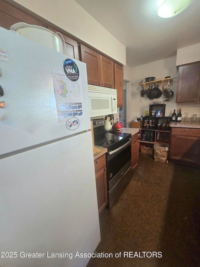1014 W Northrup St, Lansing, MI 48911 - photo 6