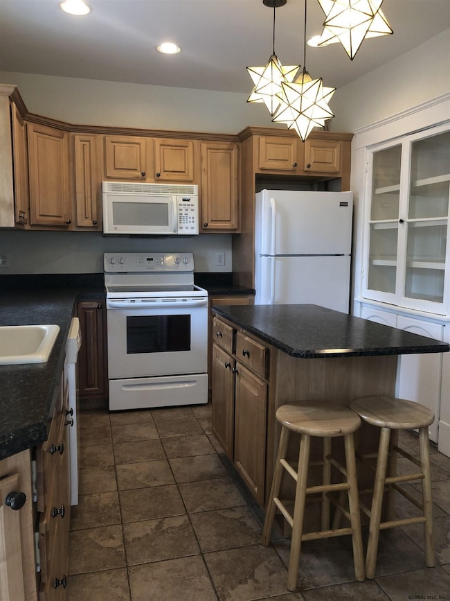 60 S Main Ave unit first floor, Albany, NY 12208 - photo 7