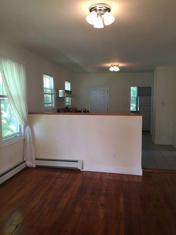 7 Chapman Ave unit 2, Andover, MA 01810 - photo 5