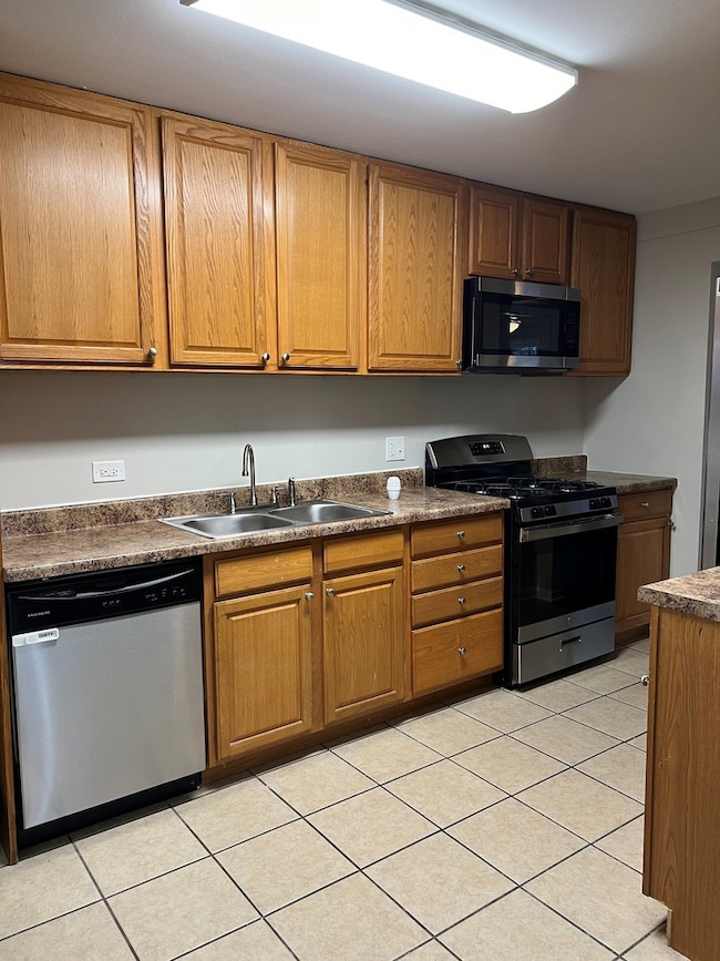 2300 Central Rd, Rolling Meadows, IL 60008 - photo 5