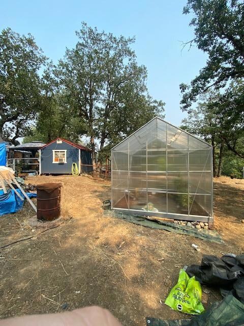 1071 Barker Dr, Merlin, OR 97532 - photo 4