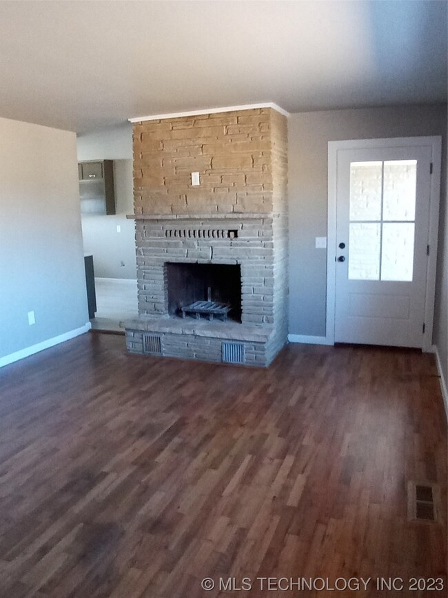 28310 E 21st St S, Broken Arrow, OK 74014 - photo 7