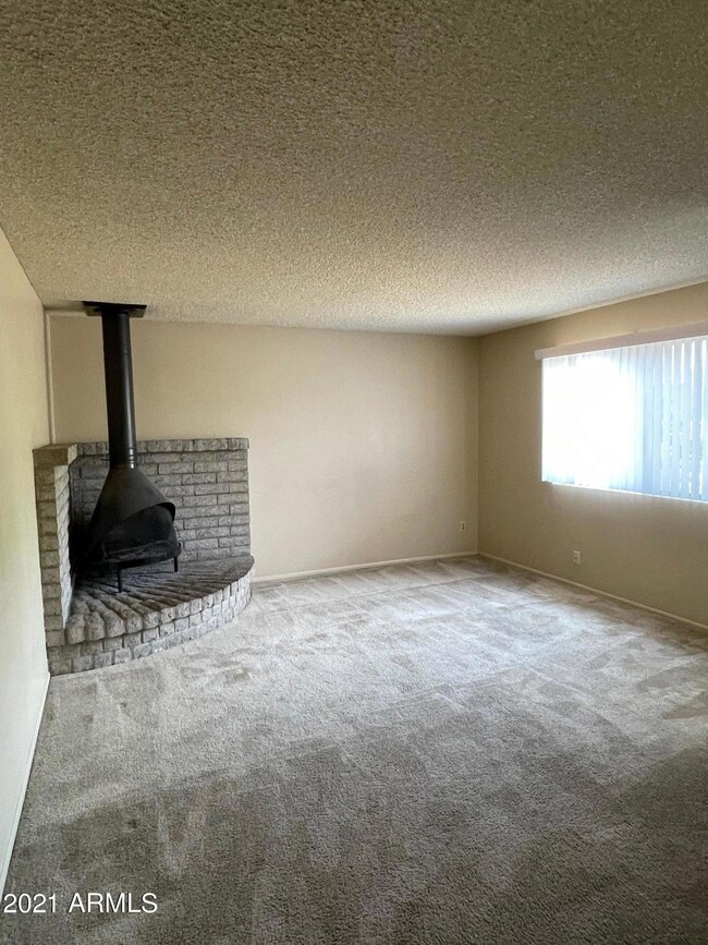 Living Room IMG_0835