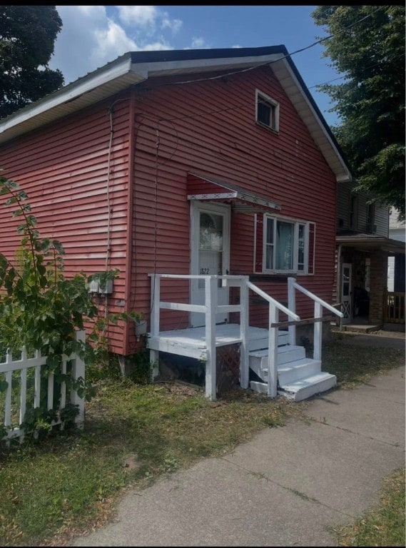 1822 Walnut St, Erie, PA 16502 - photo 3