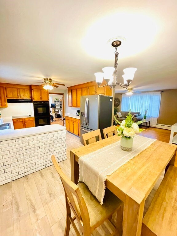 112 Laconia St, Springfield, MA 01129 - photo 4