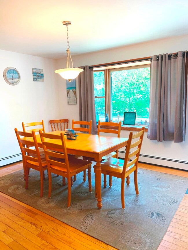 16 Front St, Oak Bluffs, MA 02557 - photo 7