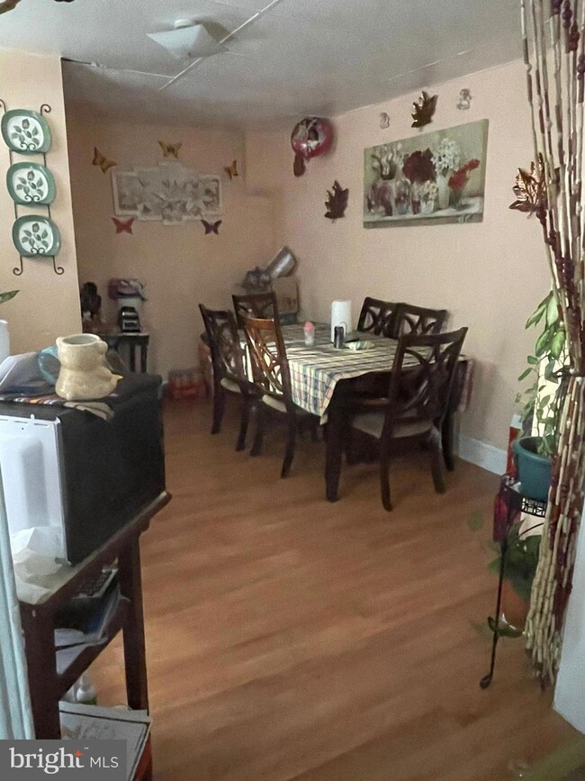 921 Green St, Reading, PA 19604 - photo 3