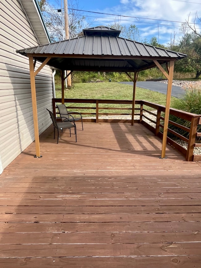 5210 Sour Run Rd, Wellston, OH 45692 - photo 6