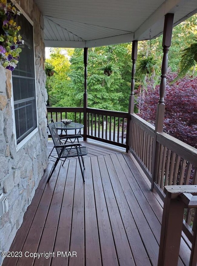 101 Mackenzie Ct, Stroudsburg, PA 18360 - photo 6