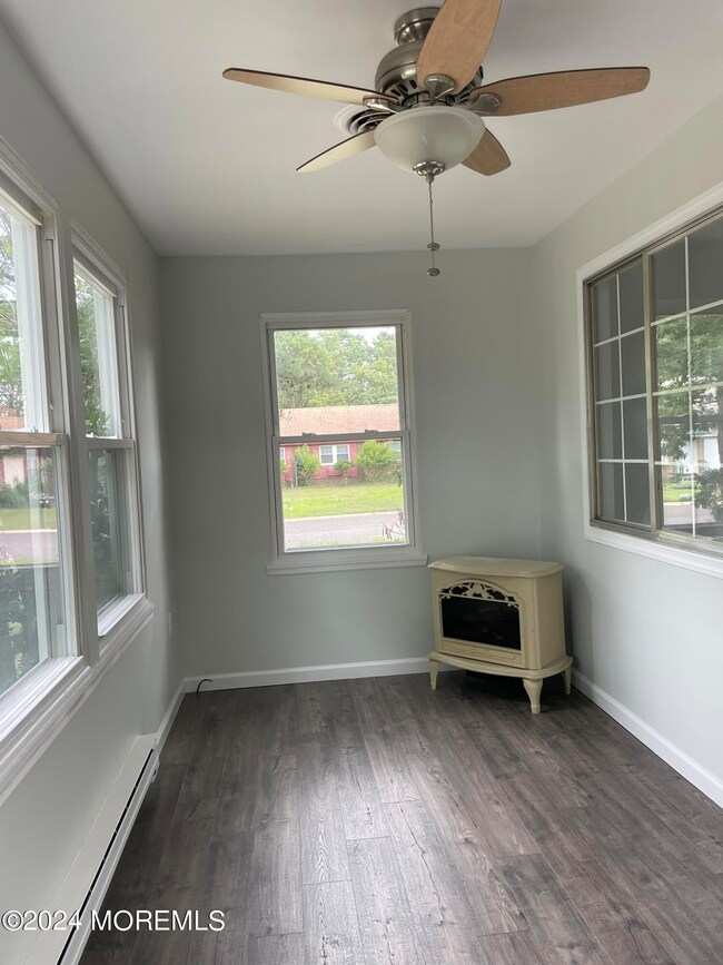 4B Quincy Dr, Whiting, NJ 08759 - photo 3