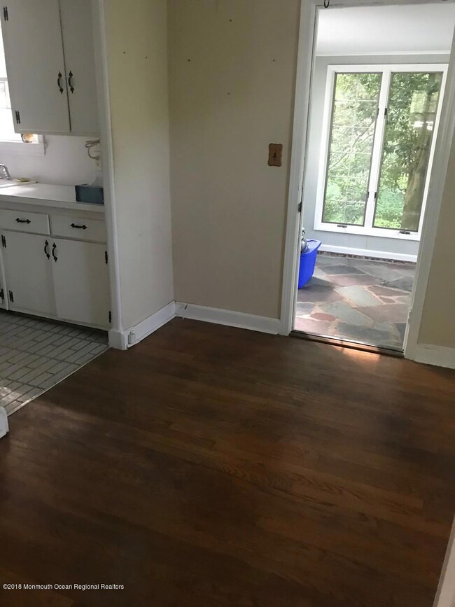 116 Woodbine Ave, Little Silver, NJ 07739 - photo 4