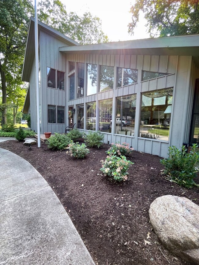 457 Woodhill Dr N, Ashland, OH 44805 - photo 5