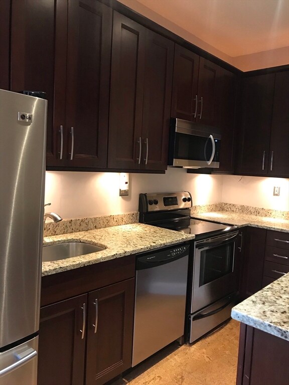 202 Northampton St unit 3, Boston, MA 02118 - photo 4