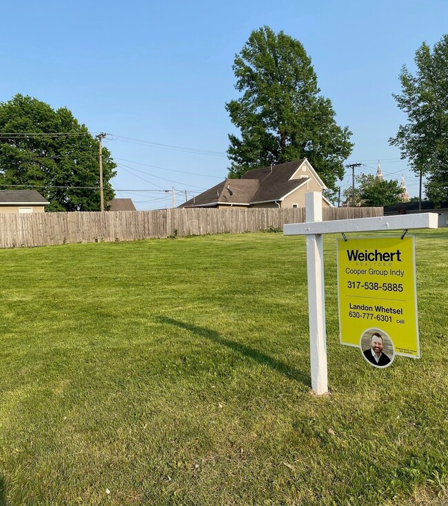 205 N 12th St, Elwood, IN 46036 - photo 4