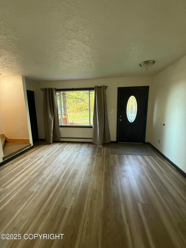 1515 W 47th Ave, Anchorage, AK 99503 - photo 3