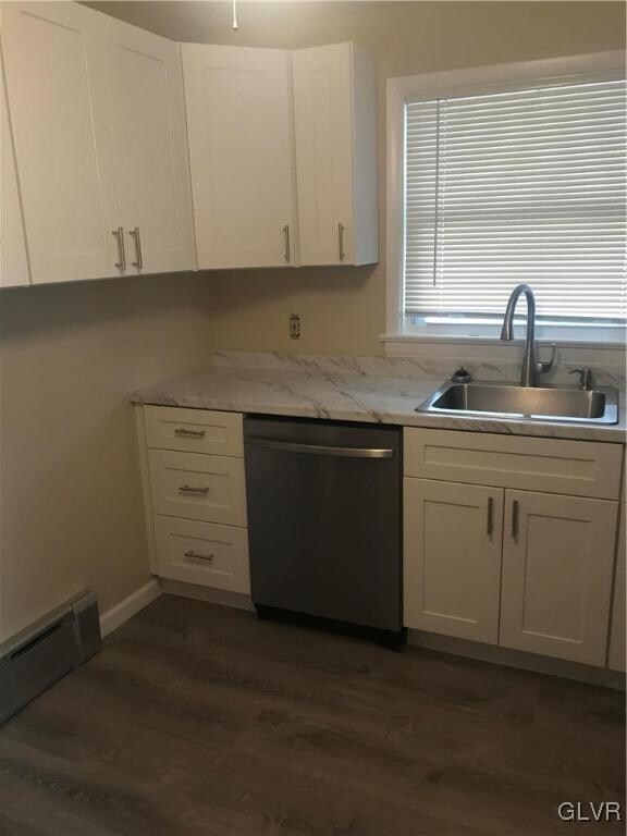 3029 S 2nd St unit 2, Whitehall, PA 18052 - photo 4