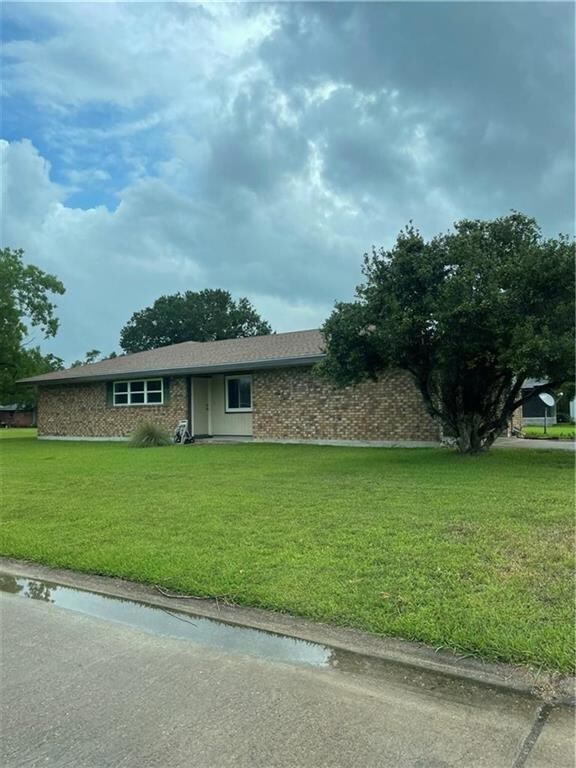 700 Gentilly St, Lake Charles, LA 70607 - photo 3