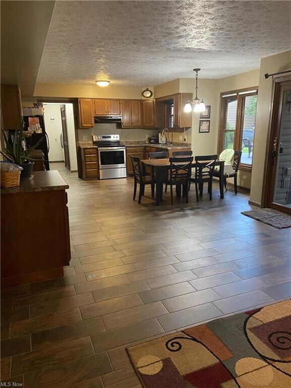 1102 E Garfield Rd, Aurora, OH 44202 - photo 5