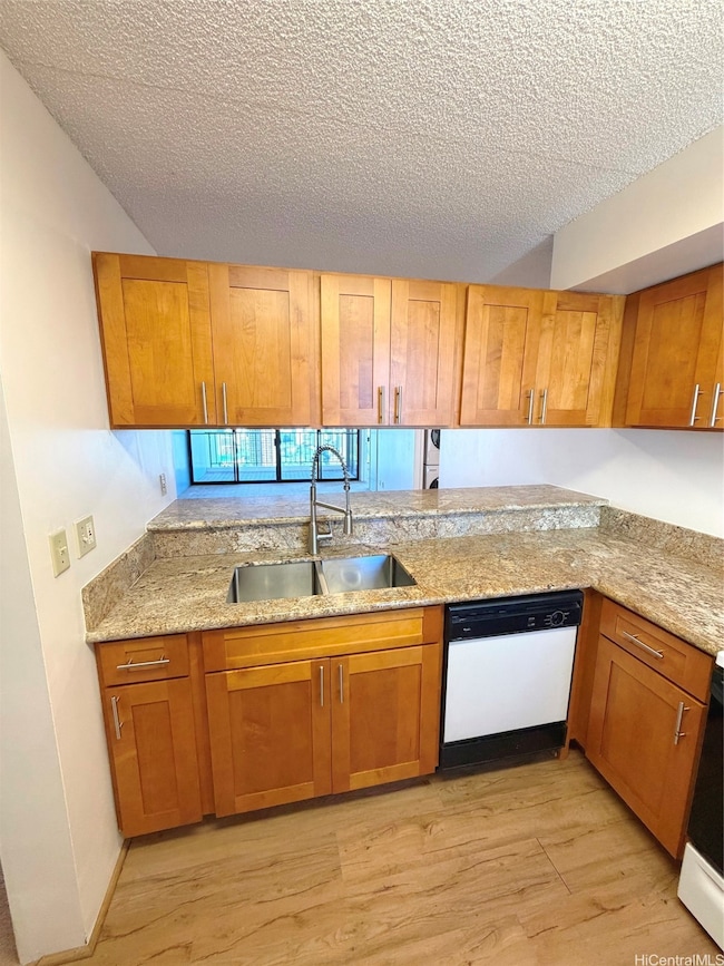 Franklin Towers unit 34A, Honolulu, HI 96818 - photo 3