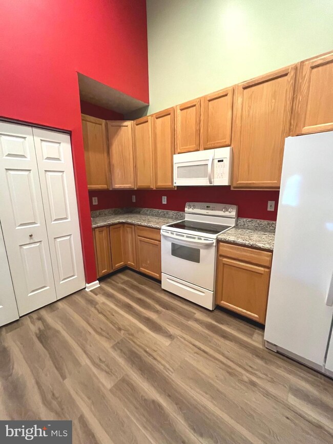 105 Sunshine Ct unit J, Forest Hill, MD 21050 - photo 4