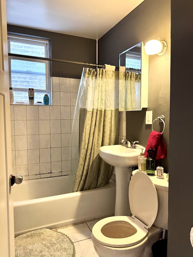 2342 N Kimball Ave, Chicago, IL 60647 - photo 7