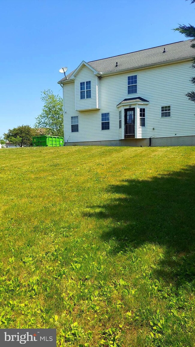 1368 Mallard Dr E unit 130, Chambersburg, PA 17202 - photo 4