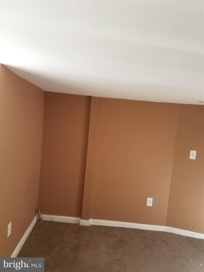 310 Second Ave unit B, Halethorpe, MD 21227 - photo 6