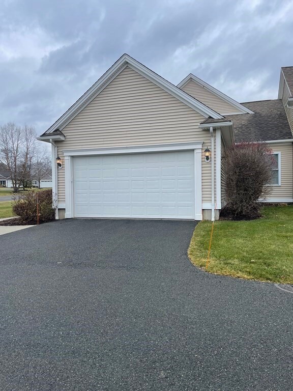 27 Cypress Ln, Wilbraham, MA 01095 - photo 6