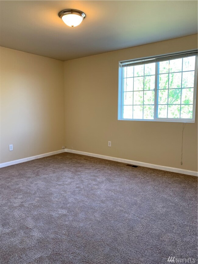 325 Camden Way, Chehalis, WA 98532 - photo 7