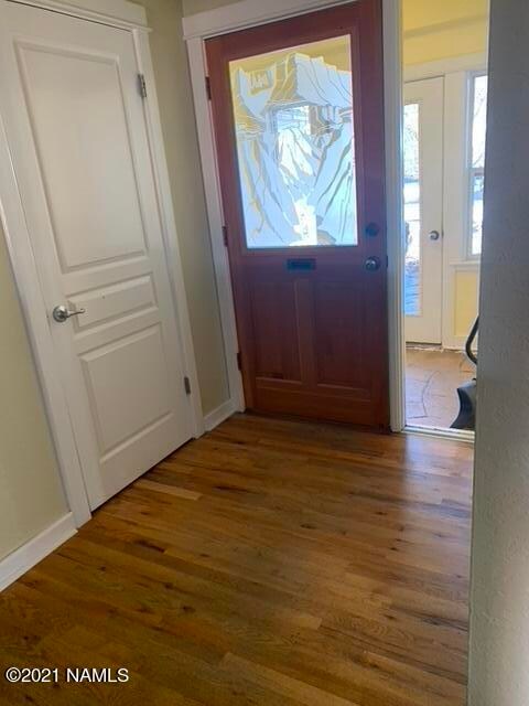 entry IMG_4633