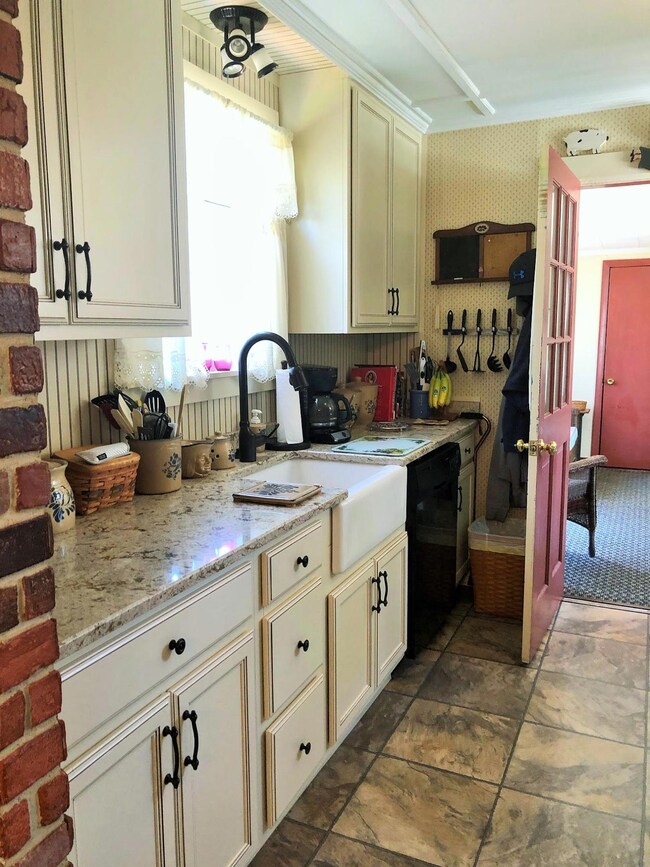 Kitchen recently remodeled