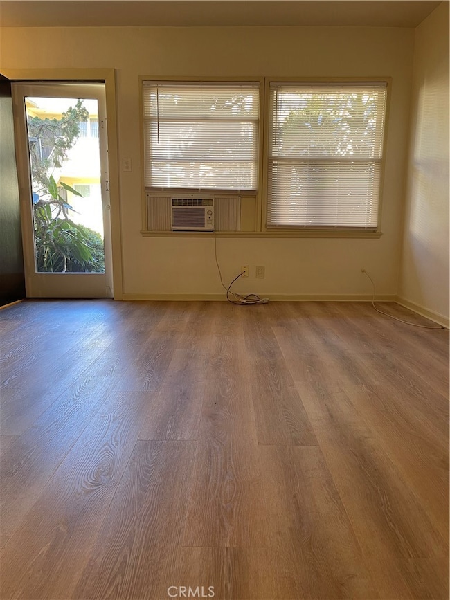 970 Elden Ave unit 3, Los Angeles, CA 90006 - photo 2