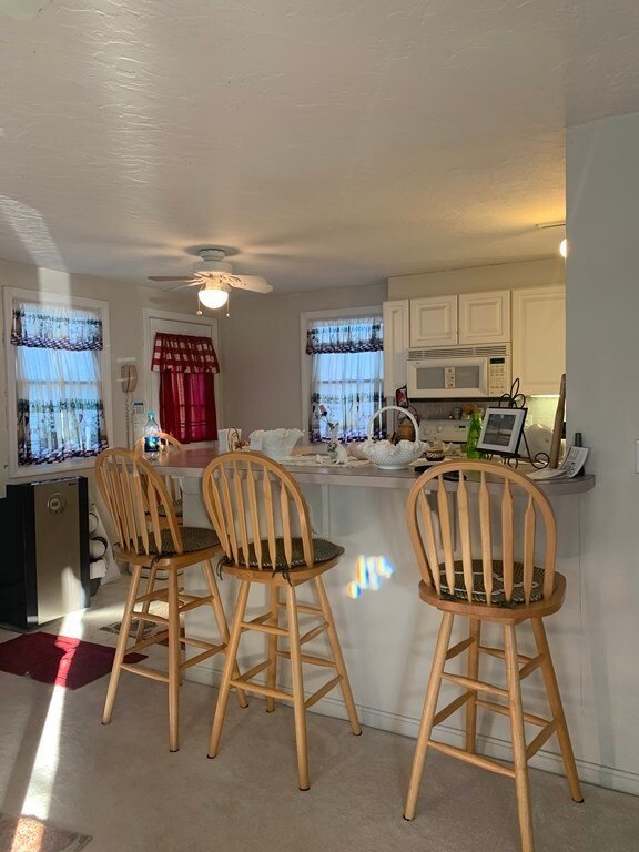 43 Choctaw Dr, Buzzards Bay, MA 02532 - photo 5