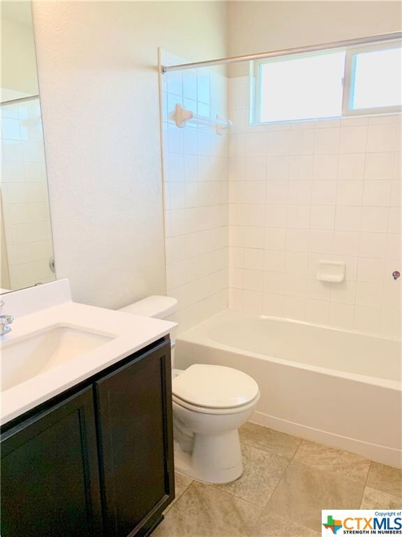 802 Leah Dr, Troy, TX 76579 - photo 3