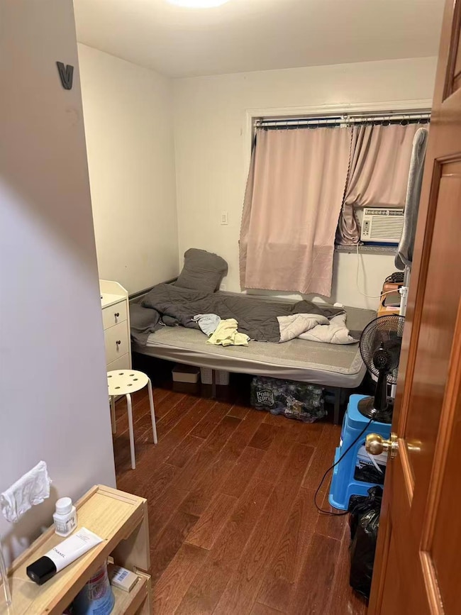 58-13 150th St, Flushing, NY 11355 - photo 3