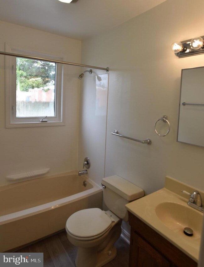 312 N Marshall St, Wilmington, DE 19804 - photo 5