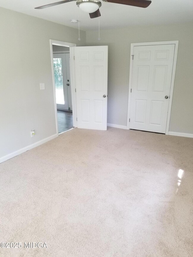 2483 Hillside Dr, Macon, GA 31206 - photo 4