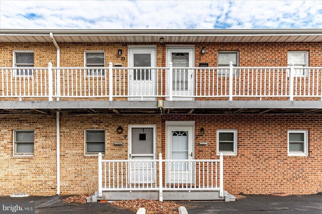 134 Captains Quarters Rd Unit 10, Ocean City, MD 21842 | MLS# MDWO2017486