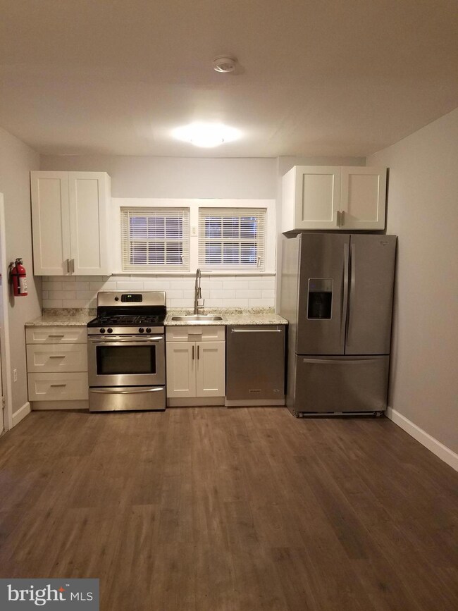 186 Gibbsboro Rd unit 2, Clementon, NJ 08021 - photo 2