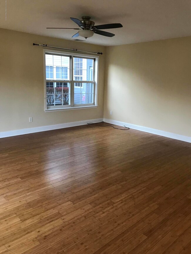 410 Indigo Ct, Morganville, NJ 07751 - photo 7