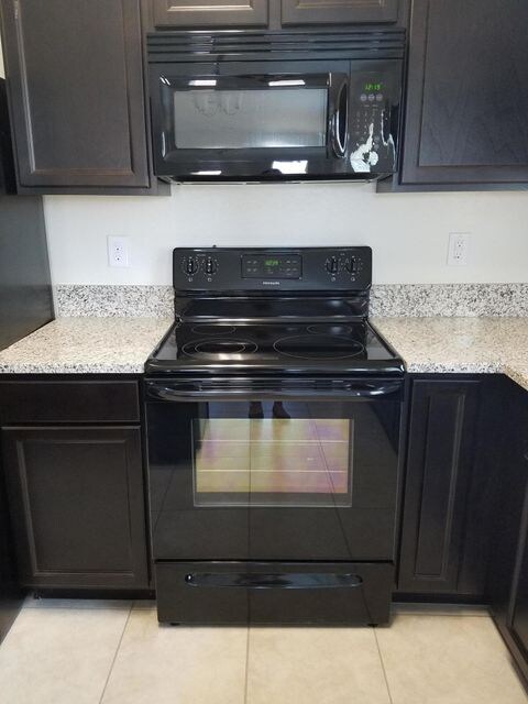 Juniper black appliances