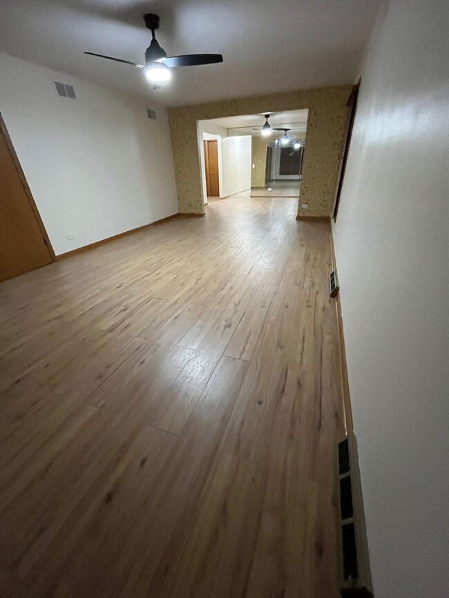 711 N Northwest Hwy unit 2, Park Ridge, IL 60068 - photo 5