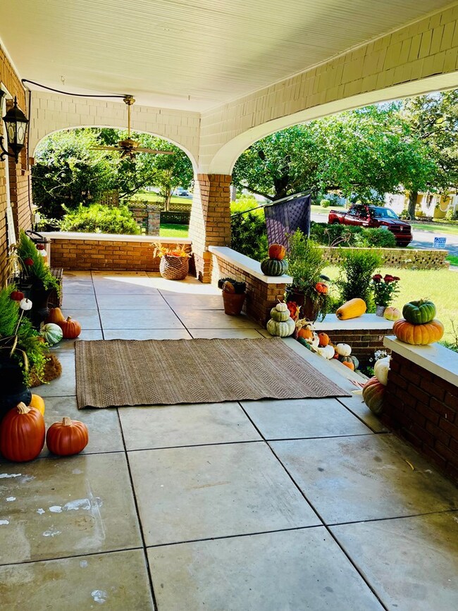 702 S Lee St, Fitzgerald, GA 31750 - photo 3