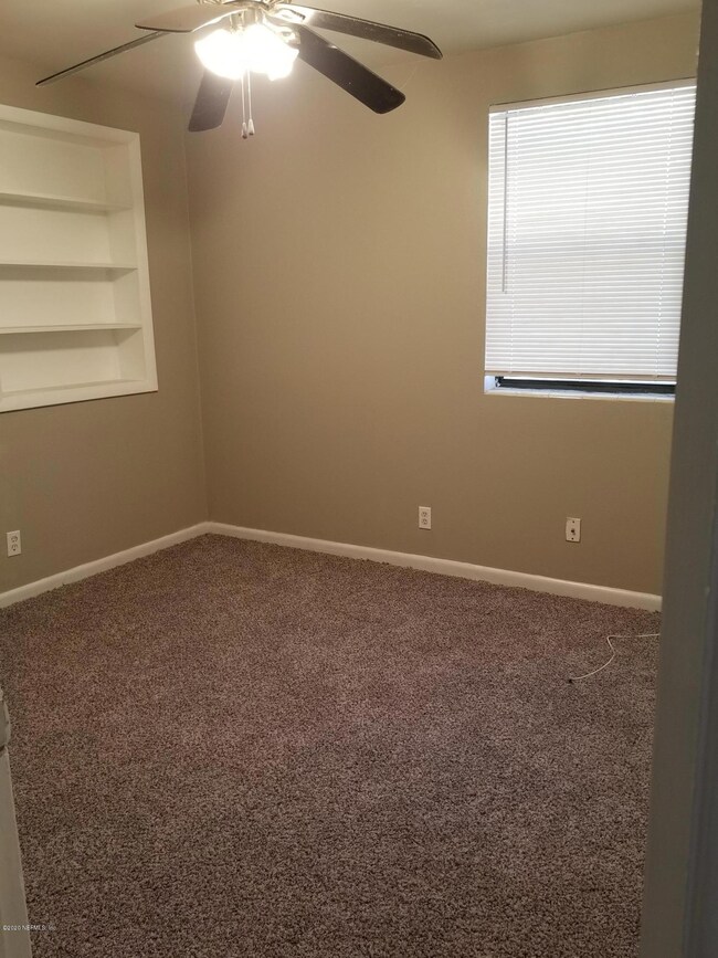 1156 Denaud St, Jacksonville, FL 32205 - photo 7