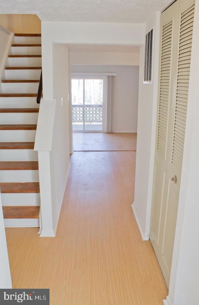 533 Oakmont Ct unit 91, Arnold, MD 21012 - photo 3