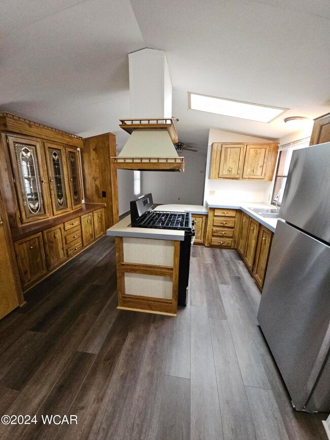 32 kitchen finished 4