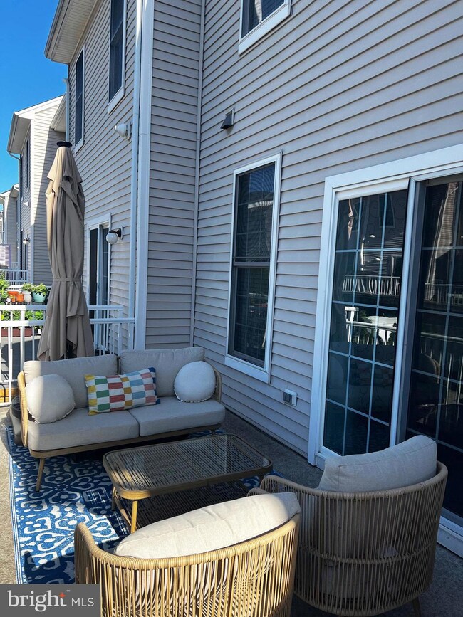 42813 Sykes Terrace, Chantilly, VA 20152 - photo 6