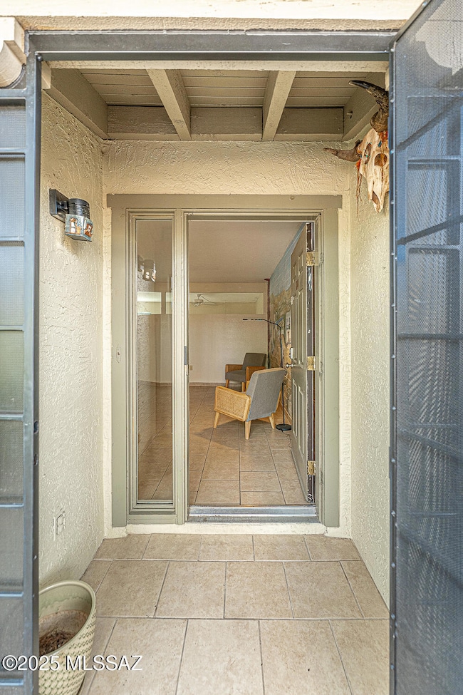 1022 S Calle de La Temporada, Green Valley, AZ 85614 - photo 2