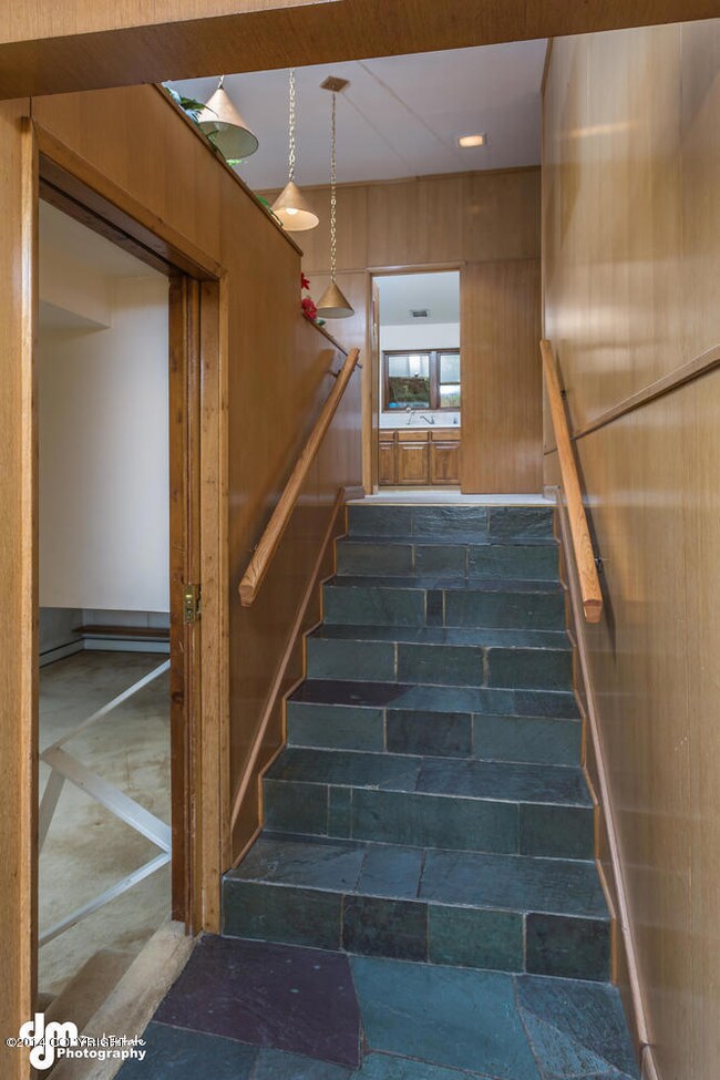 04-Front Entry