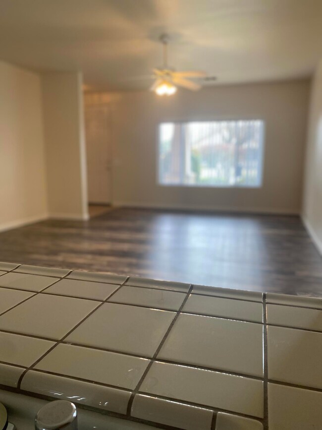 69AE5773-DEE4-457F-BF60-DAC309E88797